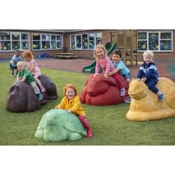 Legedyr i beton - Hunden Jack (485 kg)