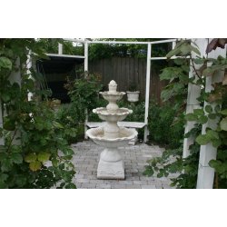 Anzio Font�ne 148 cm.